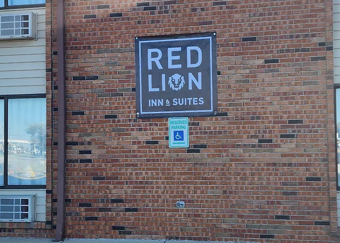 Red Lion & Saint Louis