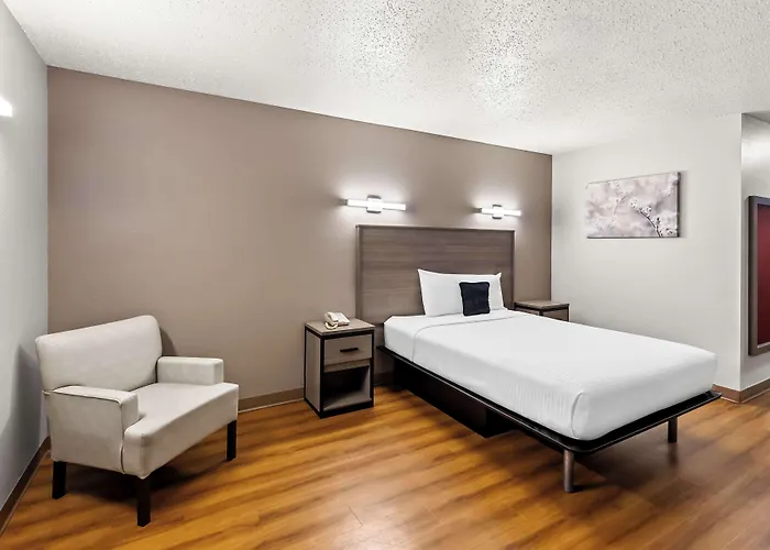 Hotel Red Lion & Saint Louis 2*