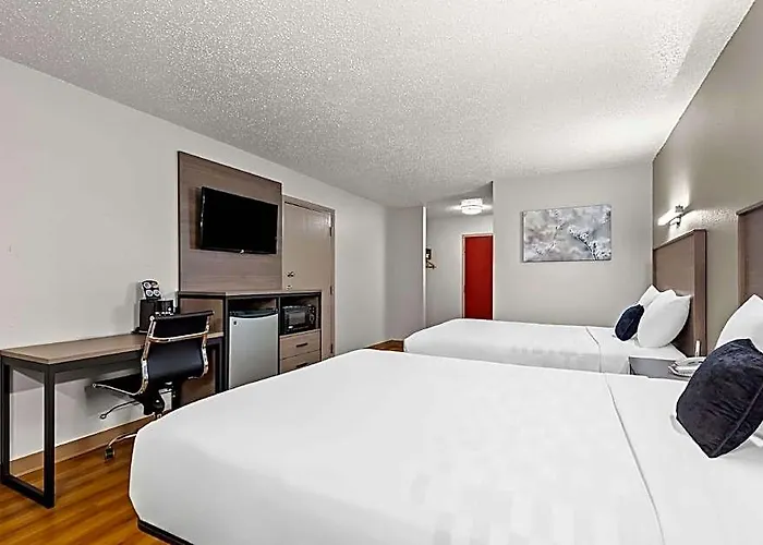Red Lion & Saint Louis Hotel 2*